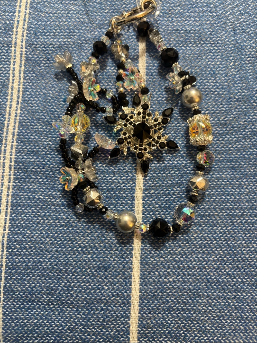 Black Crystal Snowflake Beaded bag/phone charm